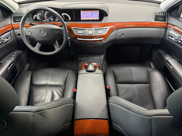 Mercedes-Benz S 500 V8 4matic