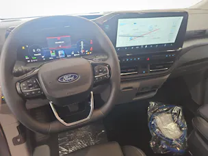 FORD Tourneo C Bus 340 L1 2.5 Duratec 233 Titanium PHEV
