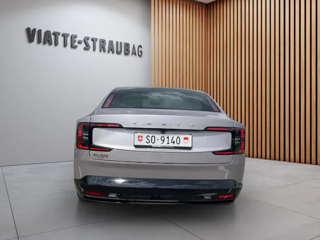 Volvo ES90 Ultra