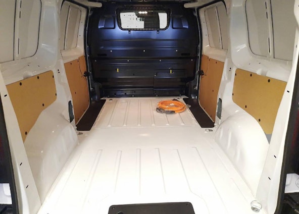 Fahrzeugbild 14 Fahrzeugbild 14