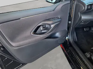 Toyota Yaris 1.5 VVT-i HSD Premium
