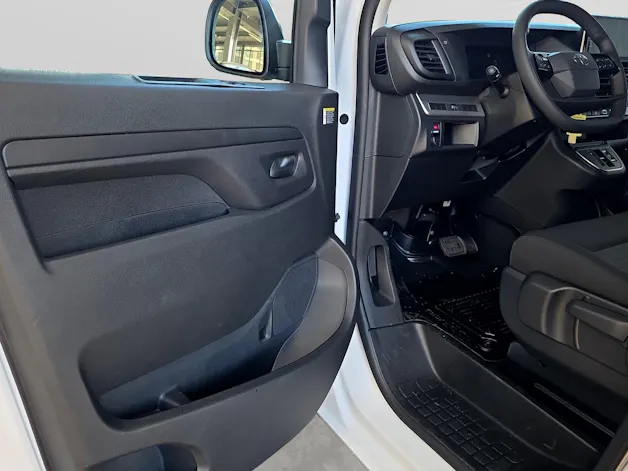 Toyota PROACE Van L1 50KWh Advanced