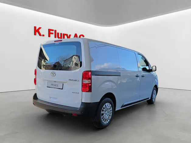 Toyota PROACE Van L1 50KWh Advanced