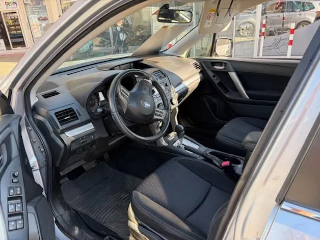 Subaru Forester Station 2.0 Swiss