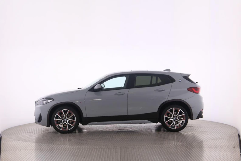 Fahrzeugbild BMW X2