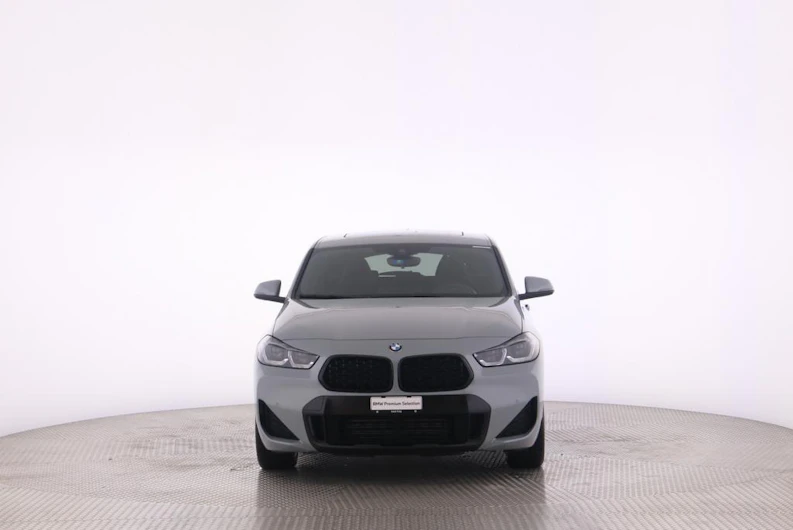 Fahrzeugbild BMW X2