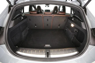https://vehicle.imgix.net/4236740/9158307c-2b78-4a04-8218-e5c49e760263.jpg