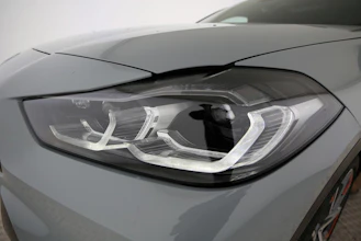 https://vehicle.imgix.net/4236740/ed0574a6-0dbf-43e0-b10e-a7692ac54da0.jpg