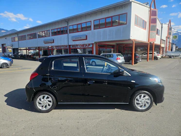 MITSUBISHI SPACE STAR 6