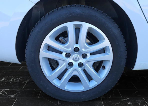 Fahrzeugbild 10 Fahrzeugbild 10