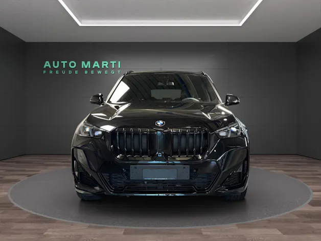 BMW X1 20d xDrive paddles