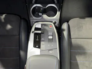 BMW X1 20d xDrive paddles