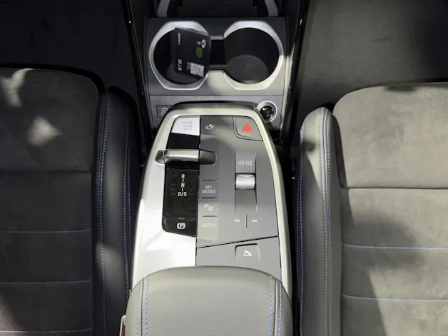 BMW X1 20d xDrive paddles