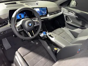 BMW X1 20d xDrive paddles