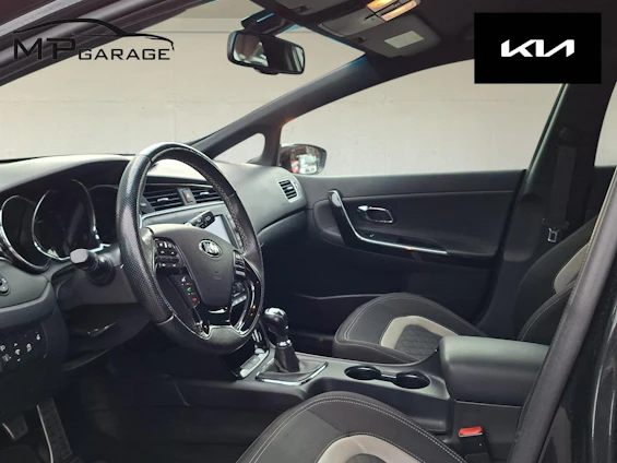 image du véhicule 13 image du véhicule 13