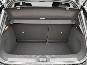Nissan Micra Evolve 52 kWh 150 PS