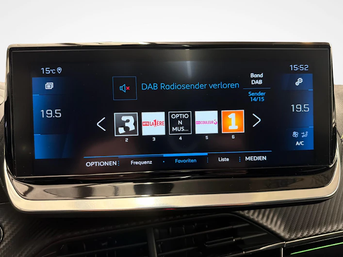 immagine del veicolo PEUGEOT 208