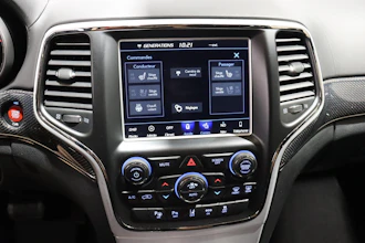 https://vehicle.imgix.net/4236958/96b62ec1-ff45-4205-9158-ebdc993095bc.JPG