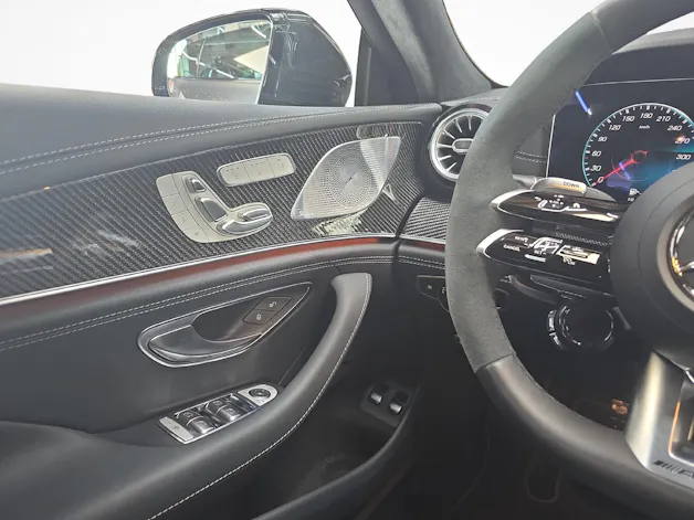 MERCEDES-BENZ AMG GT 63 S E Performance