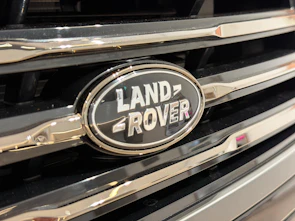 image du véhicule LAND ROVER Range Rover 3.0 I6 P550e SV