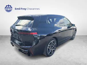 BMW iX xDrive60