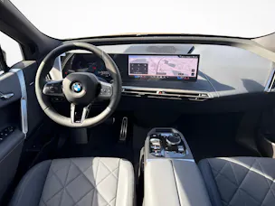 BMW iX xDrive60