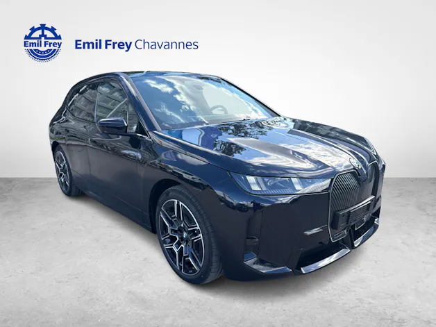 BMW iX xDrive60