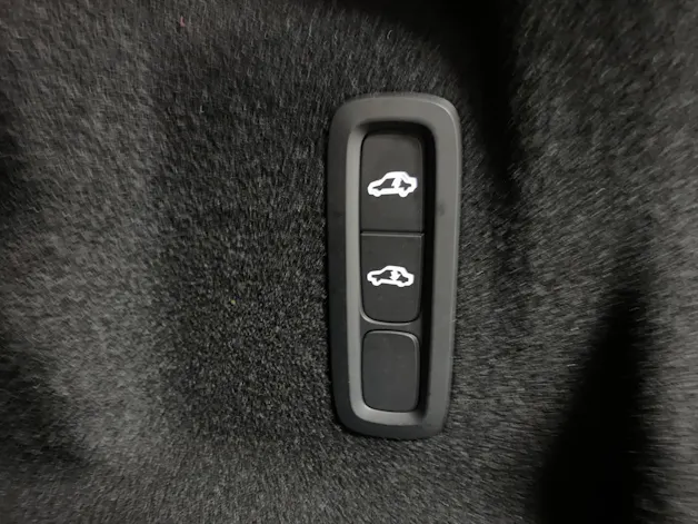 Volvo XC60 2.0 T6 TE Ultimate Dark eAWD
