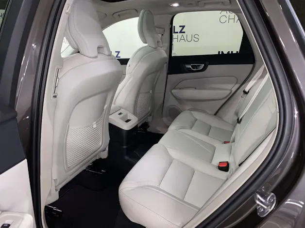 Volvo XC60 2.0 T6 TE Ultimate Dark eAWD