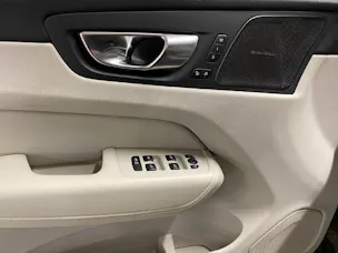 Volvo XC60 2.0 T6 TE Ultimate Dark eAWD