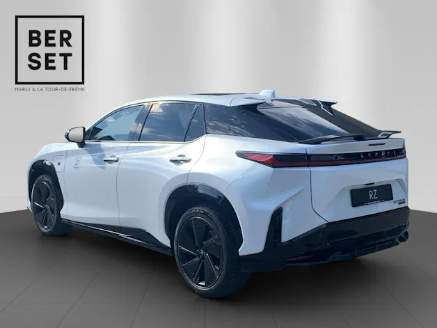 Lexus RZ 550e F Sport