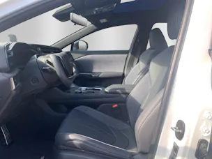 Lexus RZ 550e F Sport