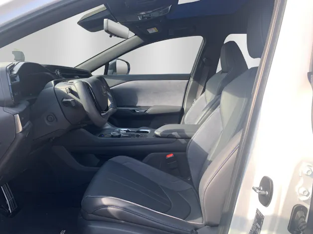 Lexus RZ 550e F Sport