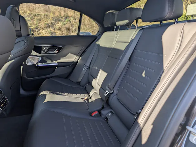 Mercedes-Benz C 220 d Swiss Star AMG Line 4matic