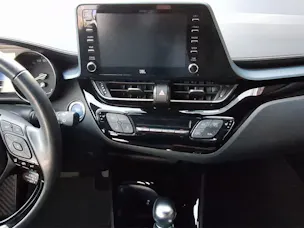 Toyota C-HR 2.0 VVTi HSD Trend