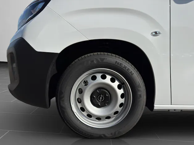 Opel Combo Cargo Crew 2.4 t XL 1.5 D S/S