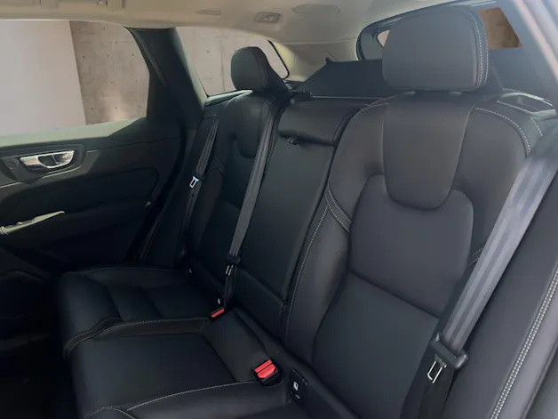 VOLVO XC60 2.0 T8 TE Plus Dark eAWD