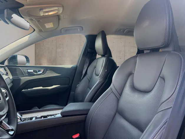 VOLVO XC60 2.0 T8 TE Plus Dark eAWD