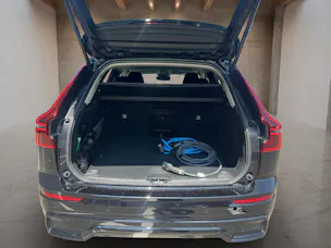 VOLVO XC60 2.0 T8 TE Plus Dark eAWD