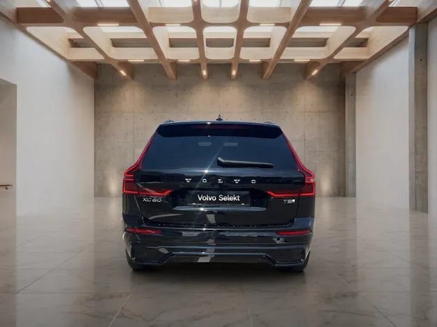 VOLVO XC60 2.0 T8 TE Plus Dark eAWD