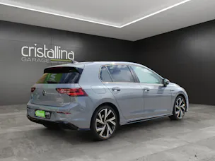 VW Golf VIII 1.5 eTSI R-Line DSG