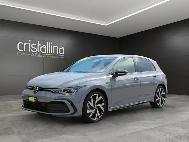 VW Golf VIII 1.5 eTSI R-Line DSG