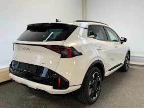 https://vehicle.imgix.net/4237131/4477fc8c-4542-4a70-909b-b1b687e9789a.jpg