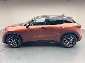 https://vehicle.imgix.net/4237133/ab8163d2-60d9-4433-ab68-cd2d652af48f.jpg