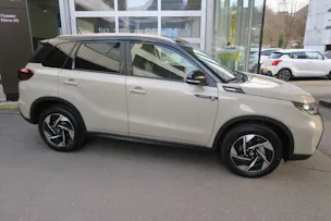 Suzuki Vitara 1.4 T Sakura Top Hybrid 4x4