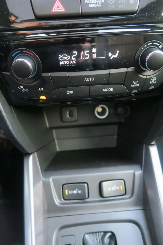Suzuki Vitara 1.4 T Sakura Top Hybrid 4x4