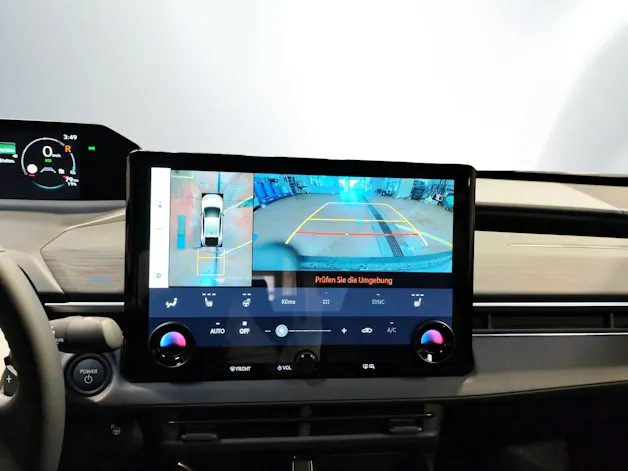 Toyota C-HR+ Premium AWD