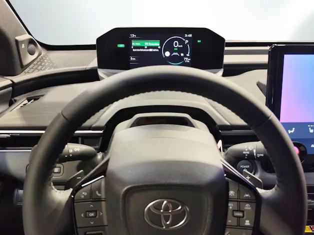 Toyota C-HR+ Premium AWD
