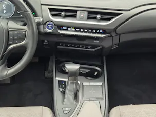 Lexus UX 250h Excellence