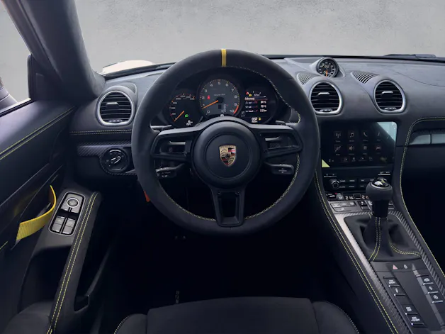 Porsche 718 Spyder RS